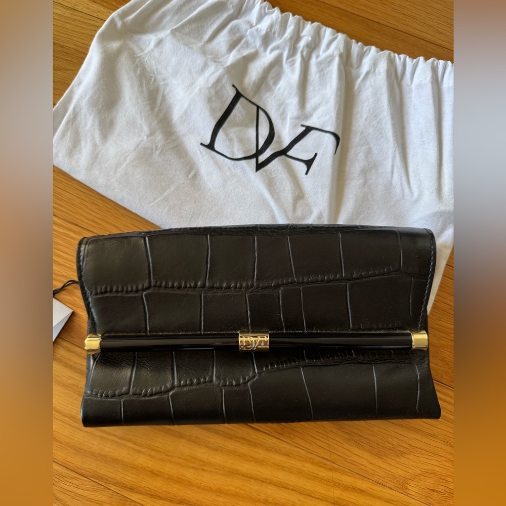 Diane von Furstenberg DVF 440 EVLP clutch bag in black croc!